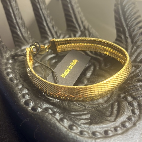 Herringbone 18K Gold plated bronze bracelet - Picture 5 of 5